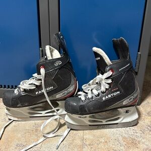 Easton Black and Silver Youth Ice Skates